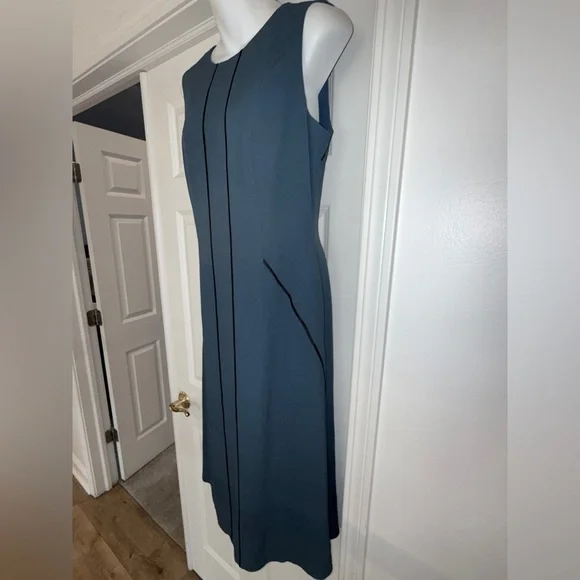 New With Tags Hugo Boss Women's Elegant Dimasia A-line Dress in Blue, Size 8 - Picture 4 of 13